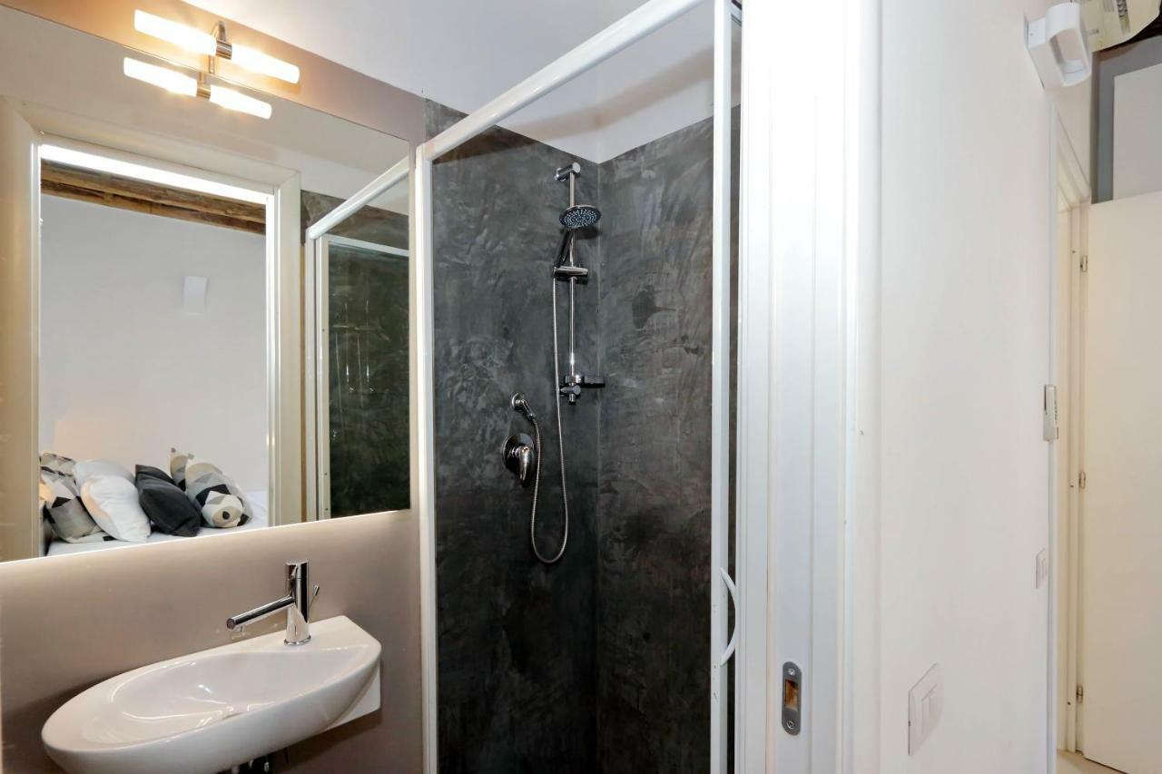 Apartmán Reginella Řím Exteriér fotografie