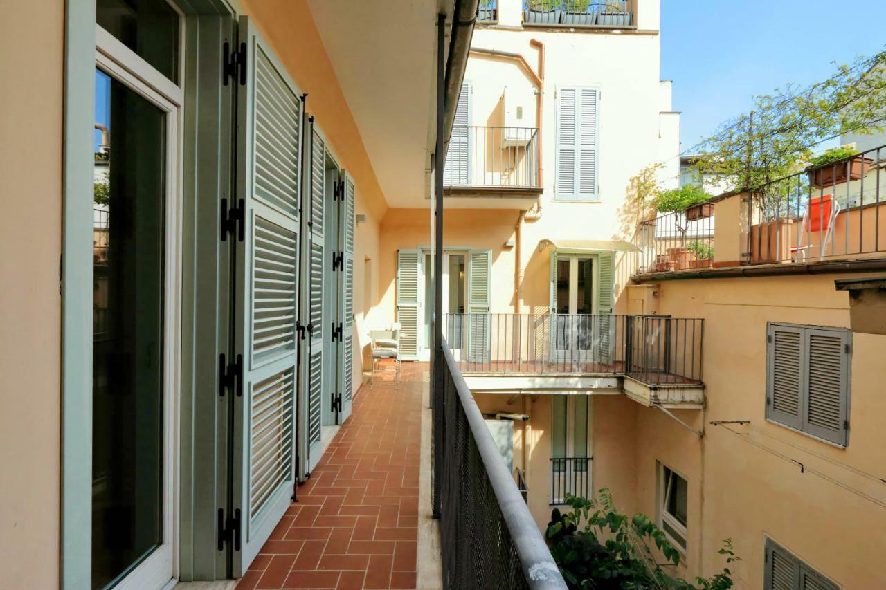 Apartmán Reginella Řím Exteriér fotografie
