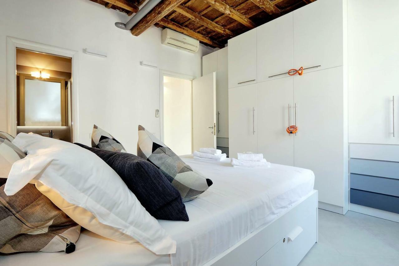 Apartmán Reginella Řím Exteriér fotografie